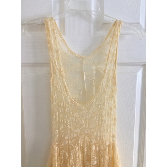 Lace Dress - Picture 3 of 3